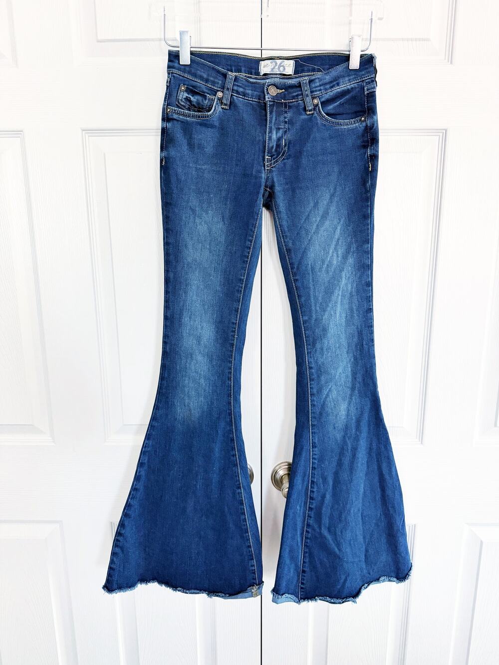 Free People Raw Hem Flare Jeans Low Rise Stretch Bell Bottom Y2K Boho Festival